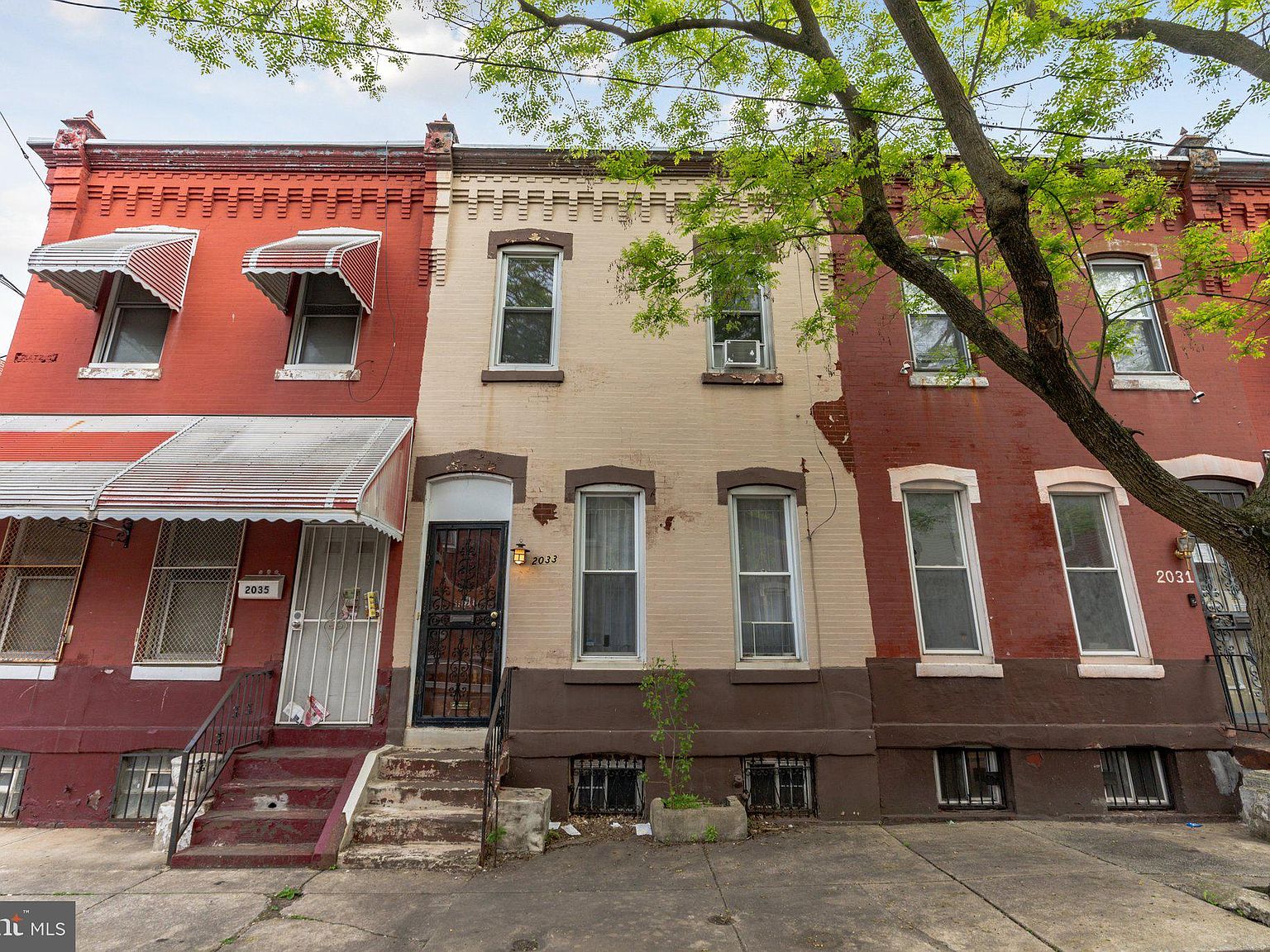 2033 N Gratz St, Philadelphia, PA 19121 | Zillow