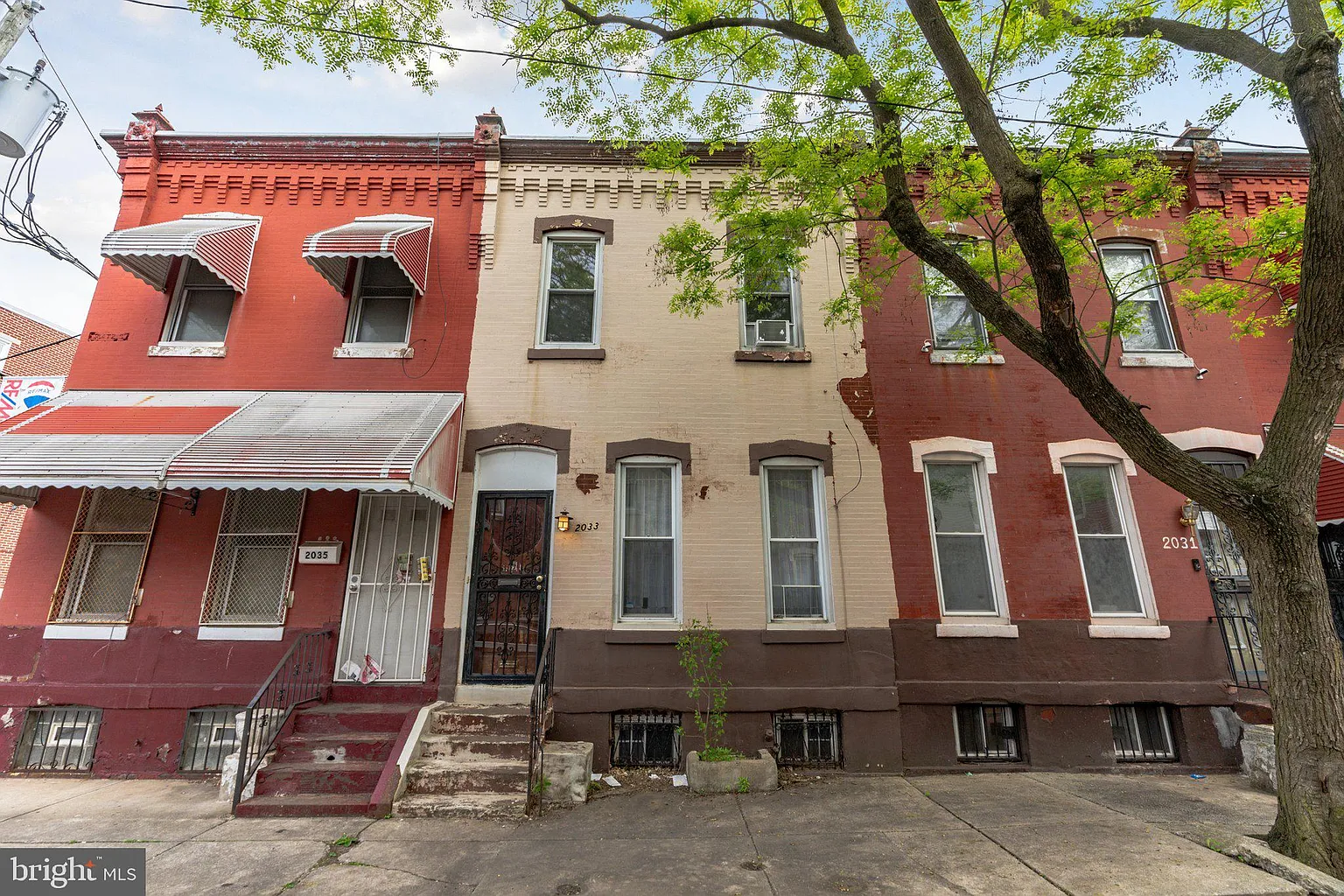 2033 N Gratz St photo 1