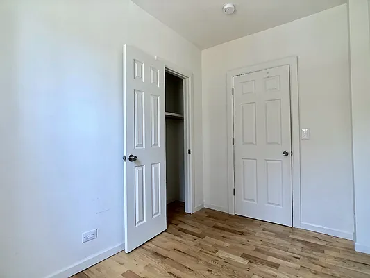 Rented by Sovereign Associates | media 13