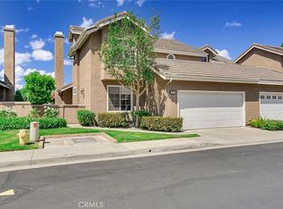 6117 E Garnet Cir, Anaheim, CA 92807