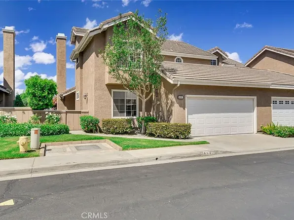 6117 E Garnet Cir, Anaheim, CA 92807
