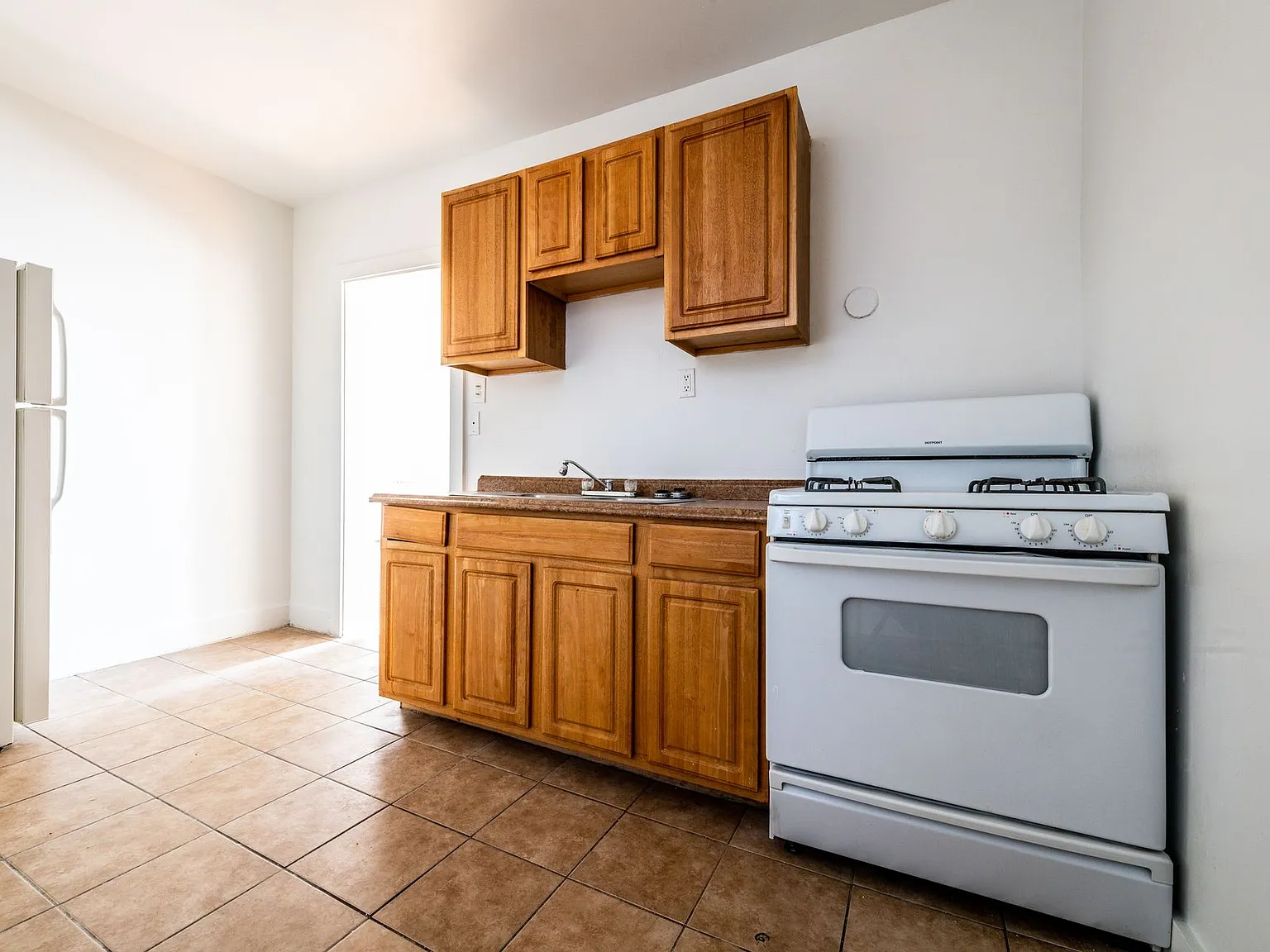 5011 W Maypole — Photo 3
