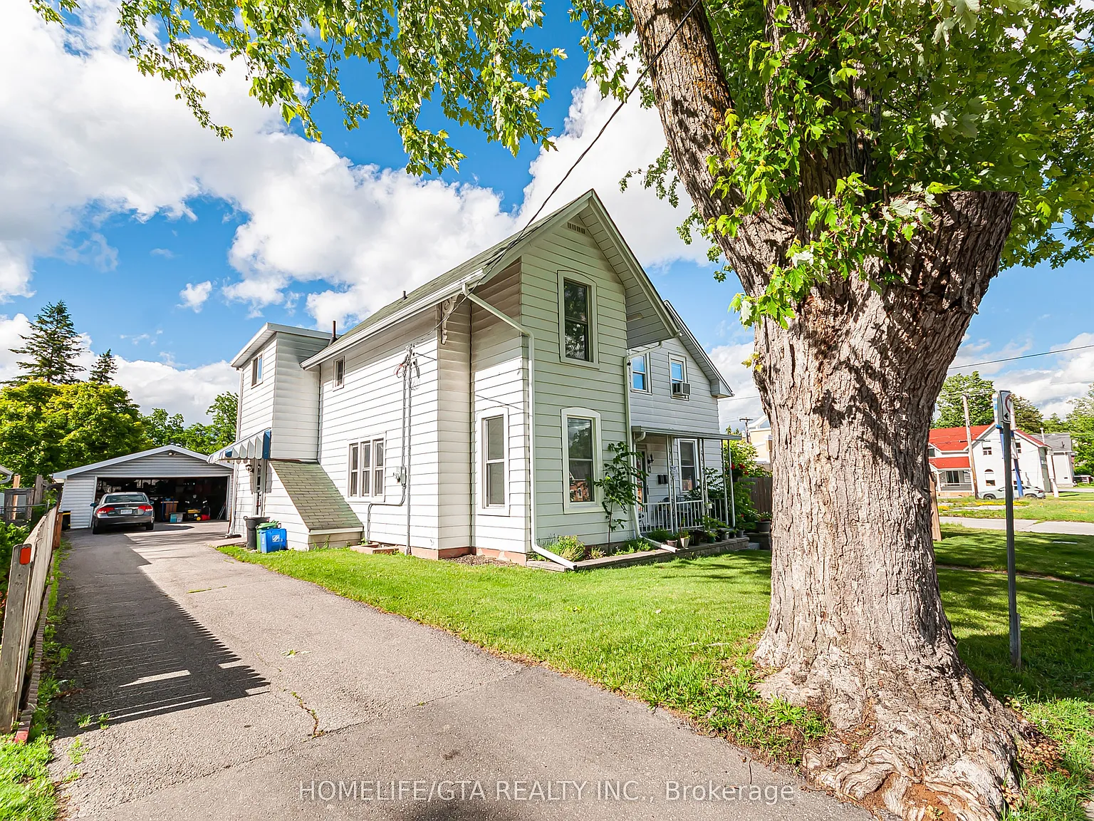 2 bed, $1,900 — Photo 2