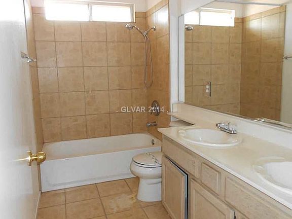 2nd image of 7582 Edgerton Dr