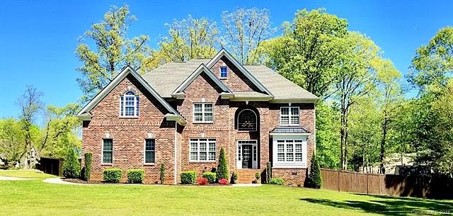 1st image of 105 Jase Ct
