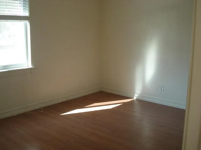 1301 W Jaffa St — Photo 5