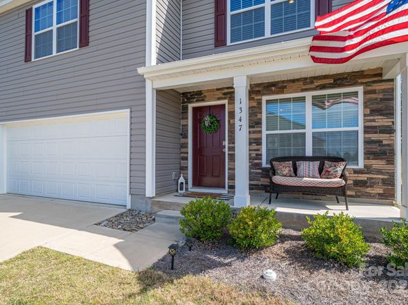 1347 Mifflin Ln, Dallas, NC 28034
