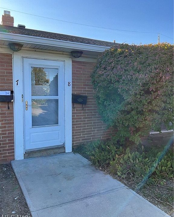 1st image of 2477 Warren Pkwy APT 8