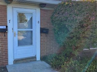 2477 Warren Pkwy APT 8, Twinsburg, OH 44087