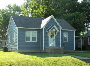 1006 S Main St, Fort Branch, IN 47648