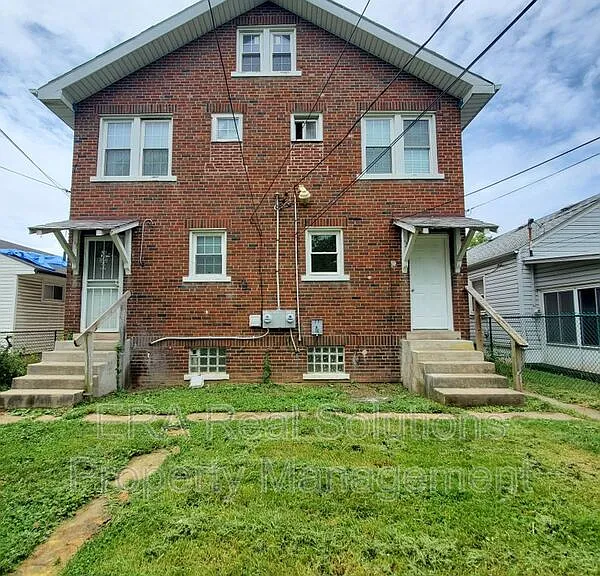 852 Fairwood Ave — Photo 14