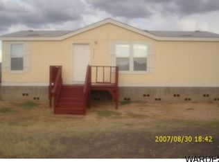 3452 N McNeal Rd, Golden Valley, AZ 86413