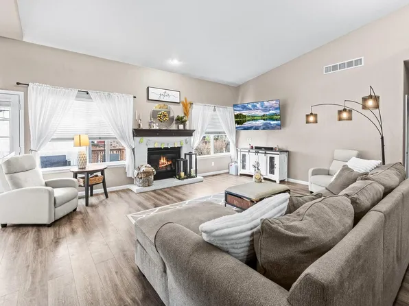 1710 Polo Way, Longmont, CO 80504