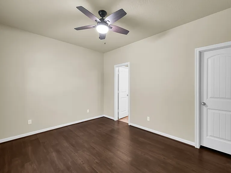 40102 Country Forest Dr — Photo 2