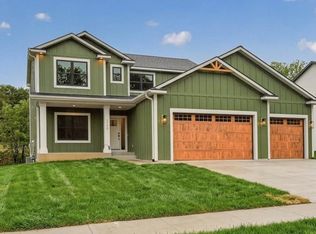 3756 Stonehedge Dr NE, Rochester, MN 55906
