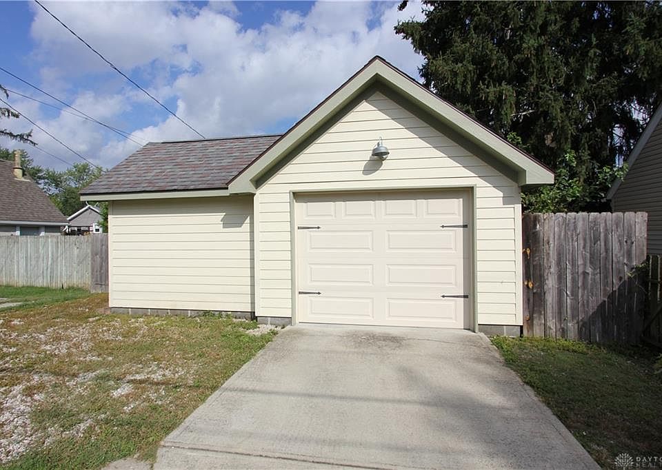 217 N 2nd St, Tipp City, OH 45371 Zillow