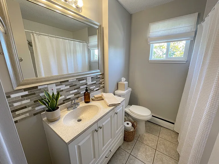 1155 S Denver St #2 — Photo 4