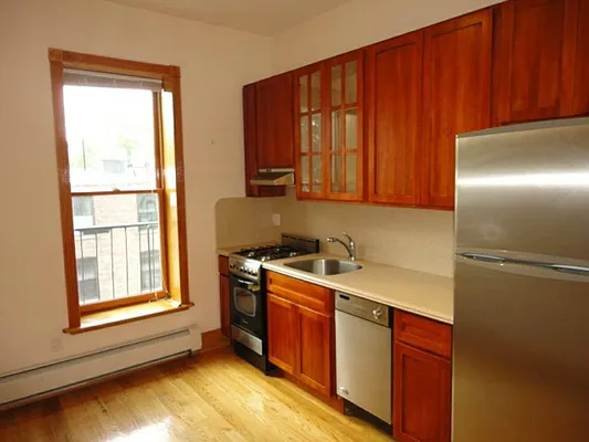 Rented by Limestone Realty Bklyn, LLC | media 15