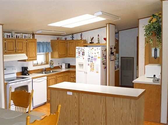 4th image of 4325 E Jean Ave