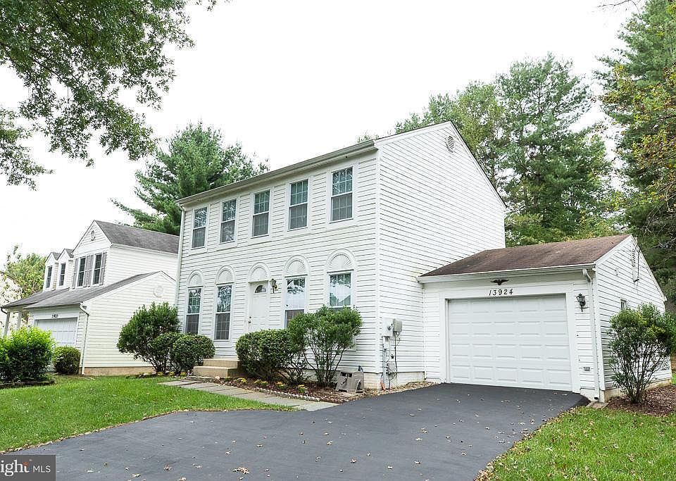 1st image of 13924 Mustang Hill Ln