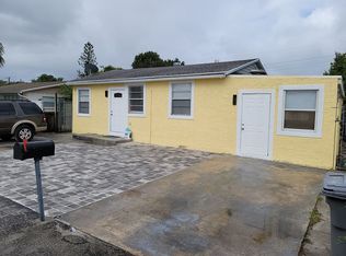 7927 Griswold St, Lake Worth, FL 33462