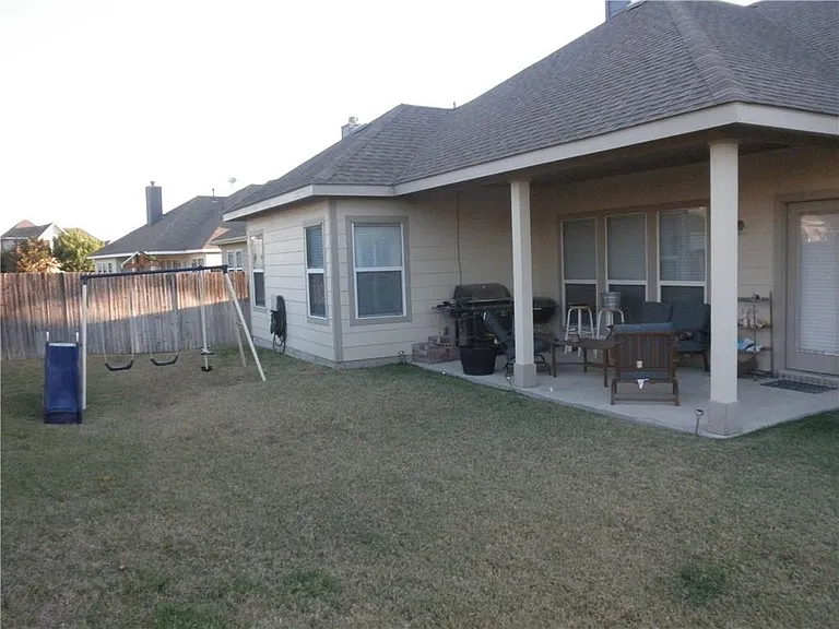 1200 Whisper Willow Dr — Photo 32