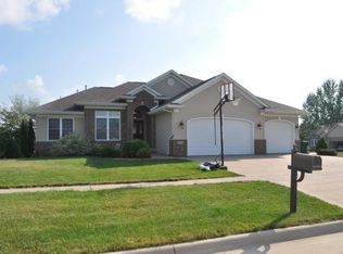 3455 Killarney Rd, Iowa City, IA 52246