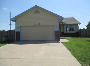 10323 E Mount Vernon St, Wichita, KS 67207