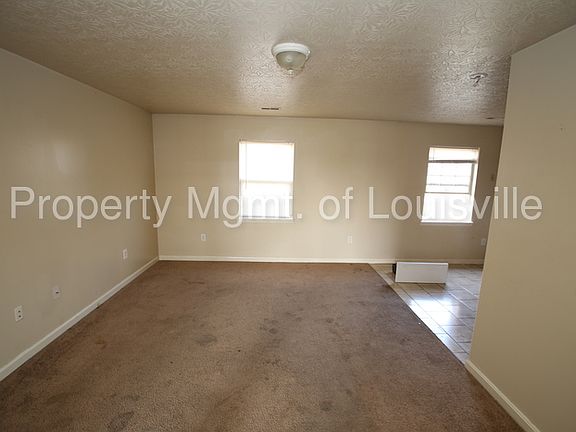 2nd image of 507 E Brookelyn Ct