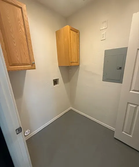 1021 E 24th St #1 — Photo 5
