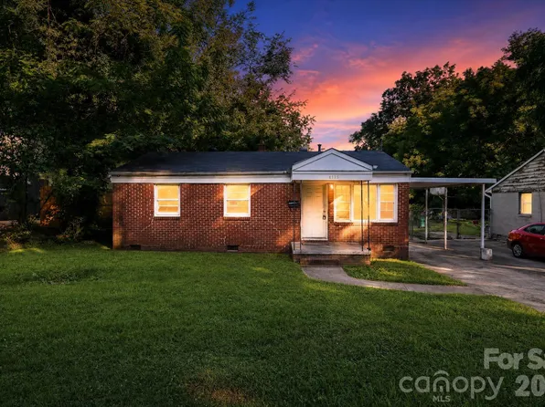 2505 Druid Hills Way, Charlotte, NC 28206