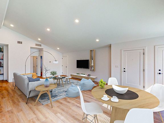3rd image of 6101 Nieman Rd #6C