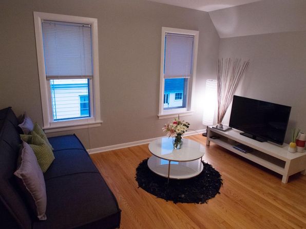 929 Michigan Ave #2
