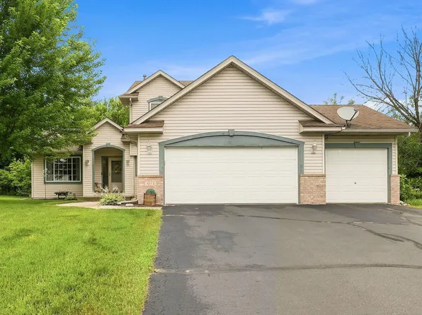 4512 McAllister Ave NE, Saint Michael, MN 55376