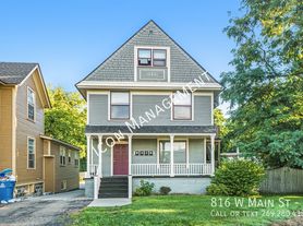 816 W Main St, Kalamazoo, MI
