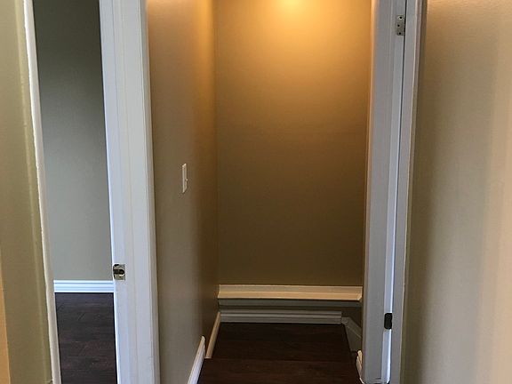3rd image of 12941 Montbatten Ct