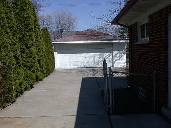 Front of Home Drive way