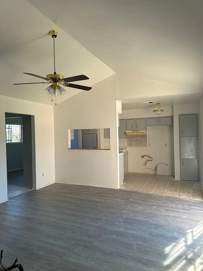 12814 Greenshire Dr. — Photo 1