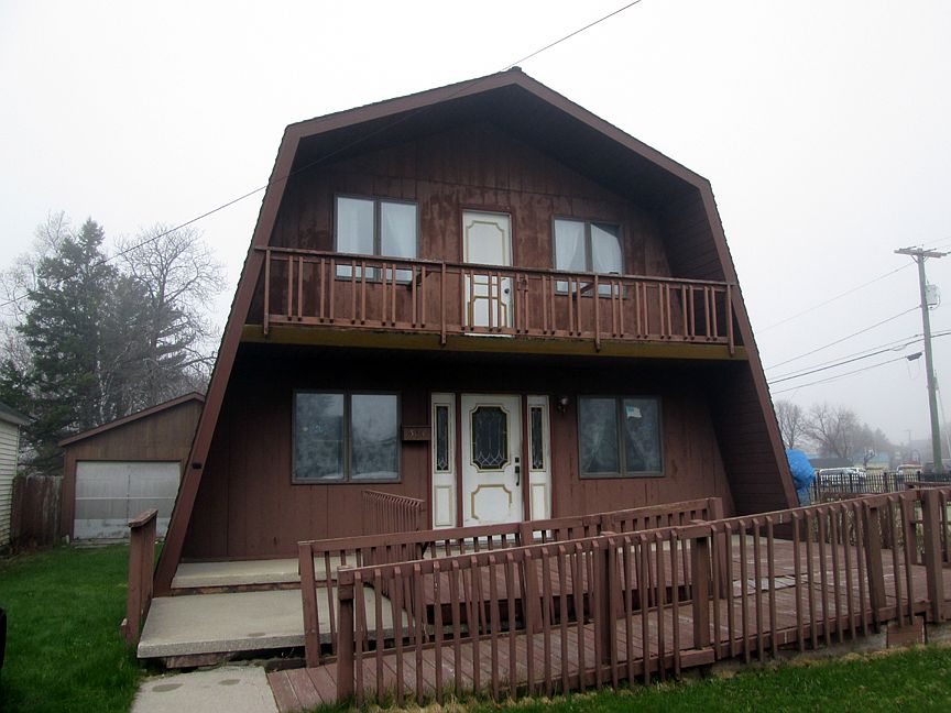 1st image of 304 Lake St