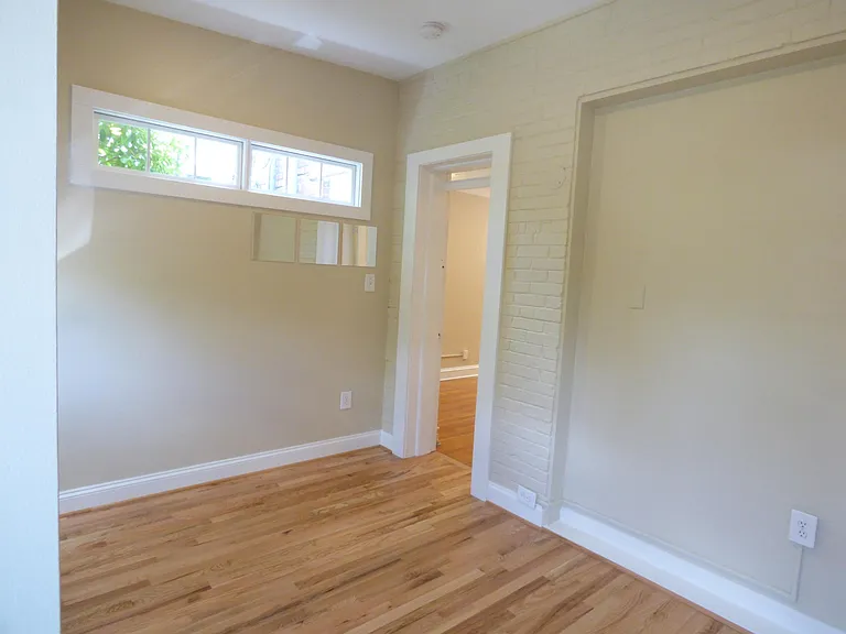 3915 W St NW #4 — Photo 18