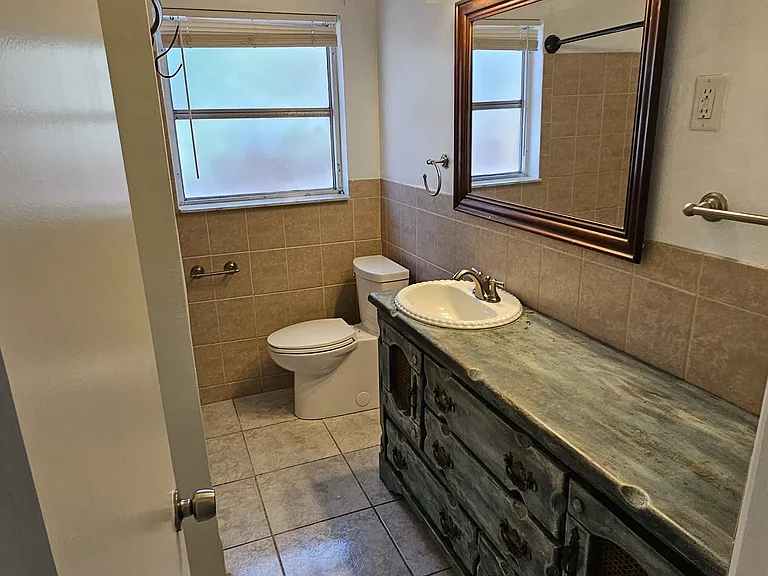 4900 Caesar Way S — Photo 18