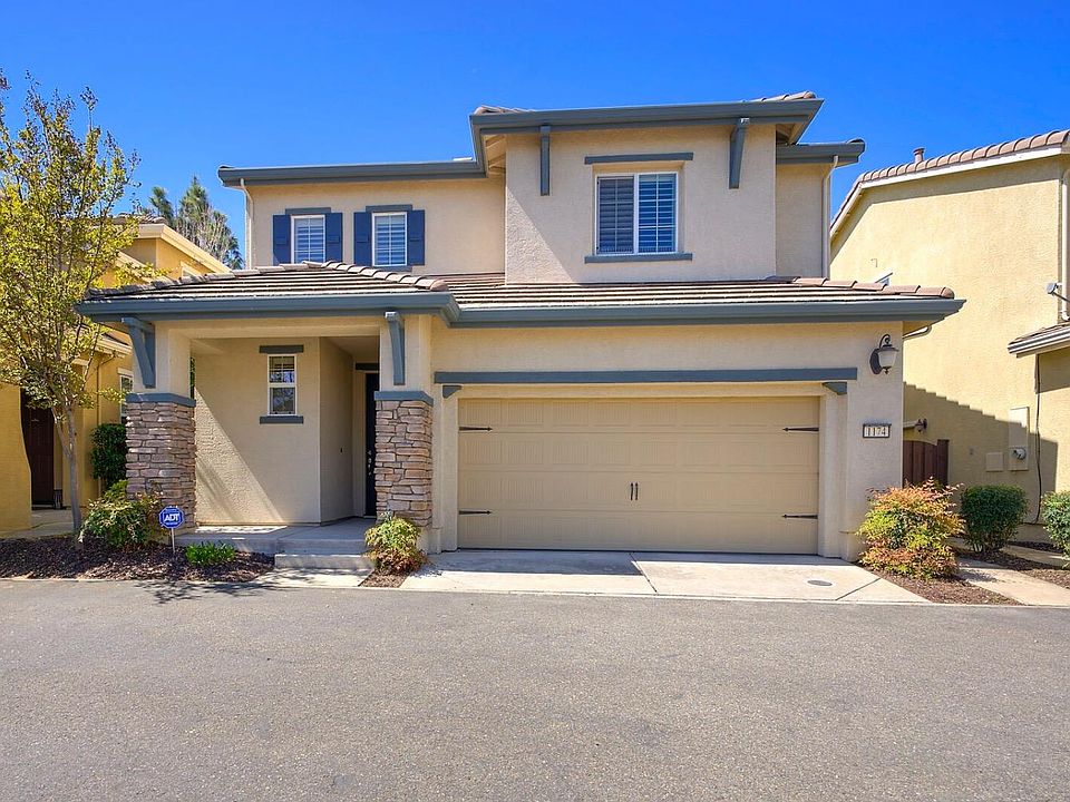 1st image of 1174 Landmark Cir