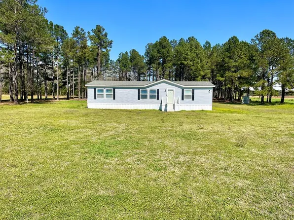 6108 Airport Rd, Hartford, AL 36344