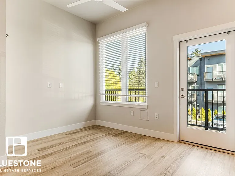 Brookside Apartments — Photo 16