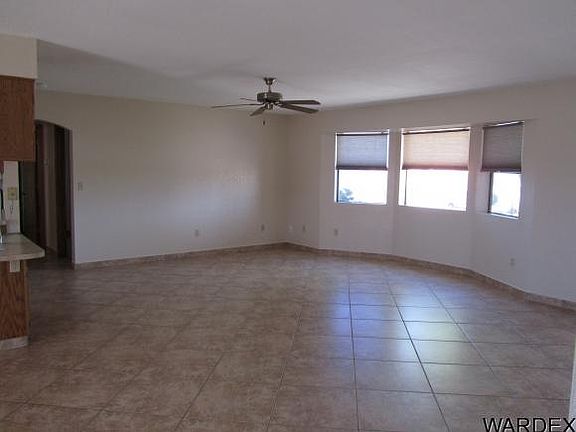 4th image of 920 McCulloch Blvd S