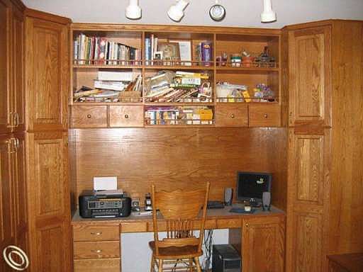 3rd image of 2453 Orpington Dr