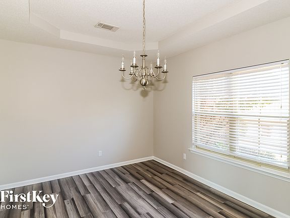 5th image of 1340 Chrysalis Ln