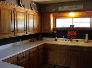 215 Buffalo Trl, Tulia, TX 79088