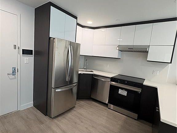 3rd image of 1238 63rd St APT D428
