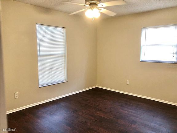 4th image of 1114 W Desoto St